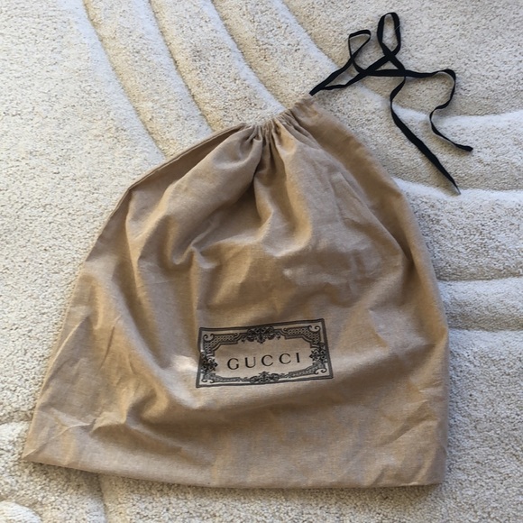 Authentic NWOT Gucci large tan drawstring dust bag for hand bags - Picture 7 of 9